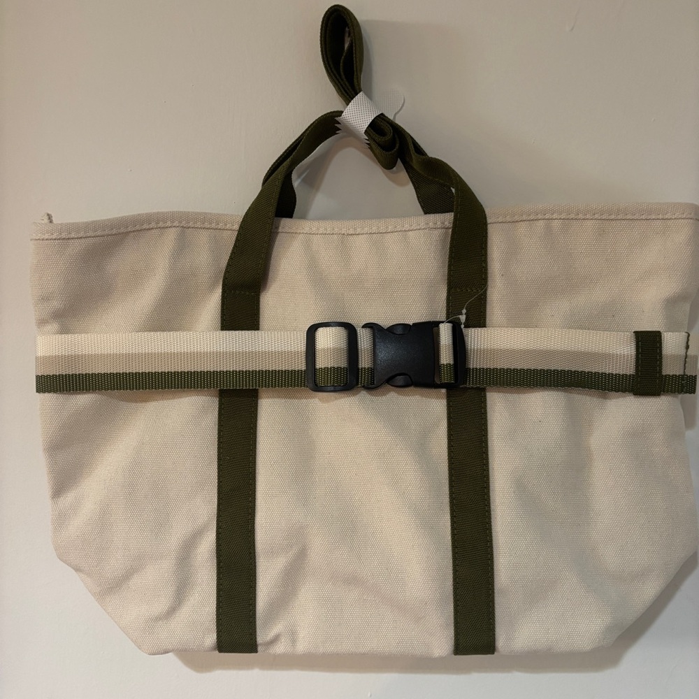 NWT DSW tote bag